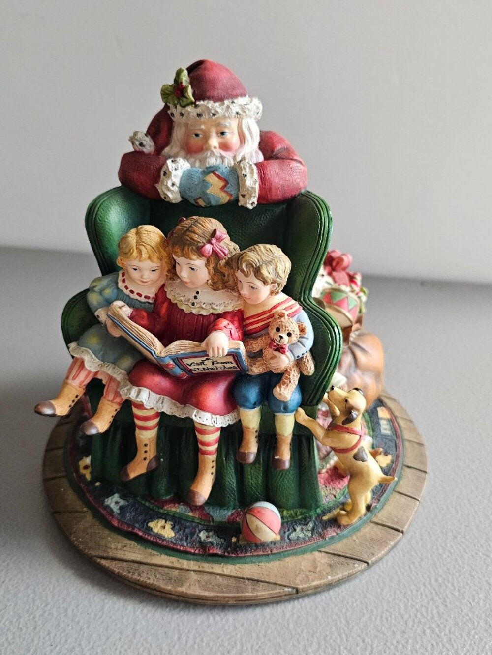 Lang & Wise Santa’s Watching Over Susan Winget First Edition 1998 #8 Christmas